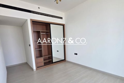 Квартира с 2 спальнями в Джумейра Вилладж Серкл, ОАЭ №146407 4