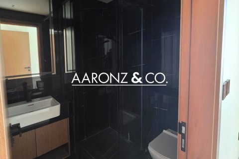 Квартира с 2 спальнями в Джумейра Вилладж Серкл, ОАЭ №146407 9