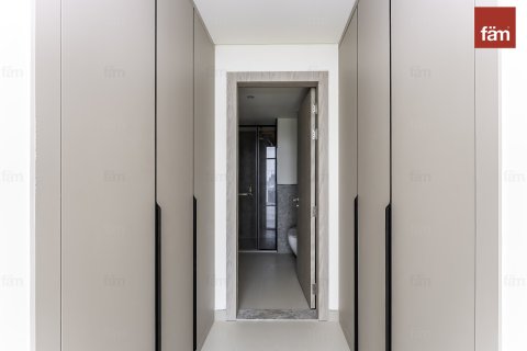 2 bedrooms Apartment in Dubai, UAE No. 143470 9