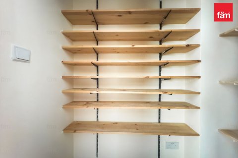 3 bedrooms Apartment in Culture Village, UAE No. 143471 18