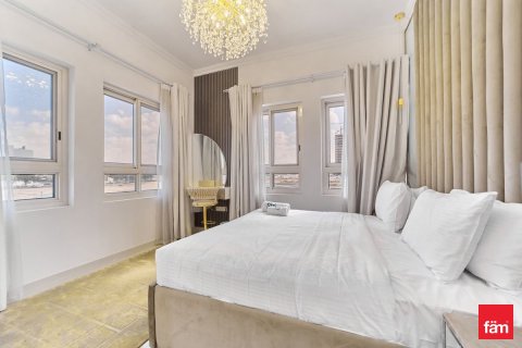 2 bedrooms Apartment in Dubai Sports City, UAE No. 140332 10