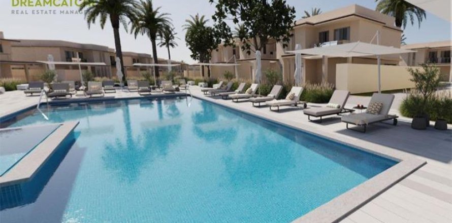 Townhouse de 3 dormitorios en Al Hamra Village, UAE No. 75472