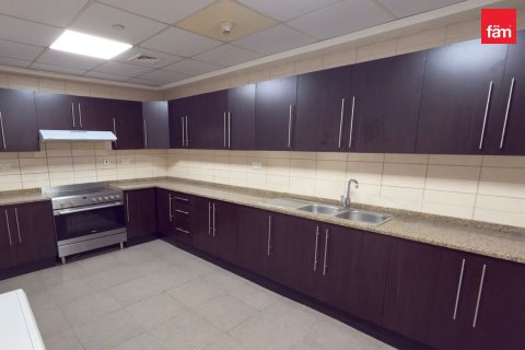 4 bedrooms Apartment in Dubai, UAE No. 210264 17