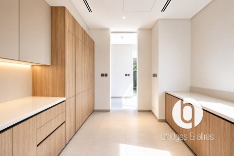 5 bedrooms Villa in Tilal Al Ghaf, UAE No. 163675 3