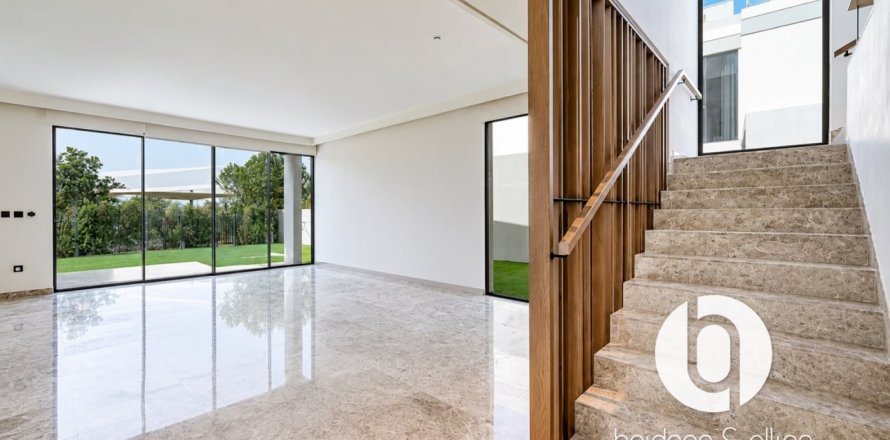 5 bedrooms Villa in Tilal Al Ghaf, UAE No. 163675