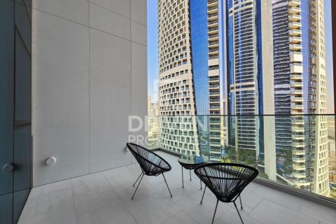 2 bedrooms Duplex in SLS Dubai Hotel & Residences, UAE No. 191996 17