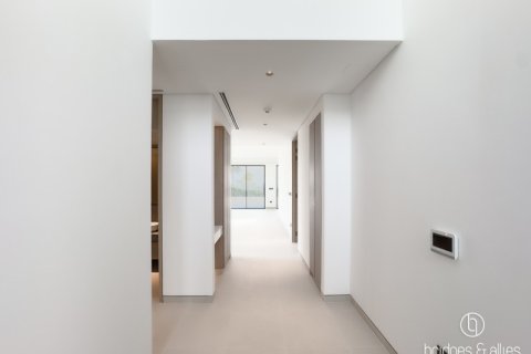 4 غرف نوم فيلا  رقم 131716 22