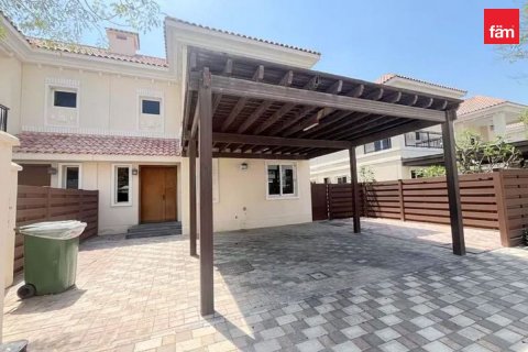 4 غرف نوم فيلا في دبي, الإمارات العربية المتحدة رقم 167623 8