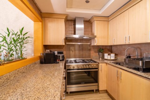 2 bedrooms Apartment in Palm Jumeirah, UAE No. 183333 11