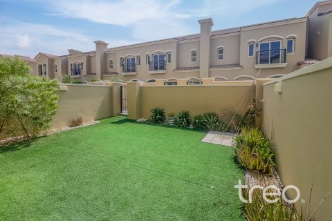 Villa de 3 dormitorios en Casa Dora, UAE No. 174192 3