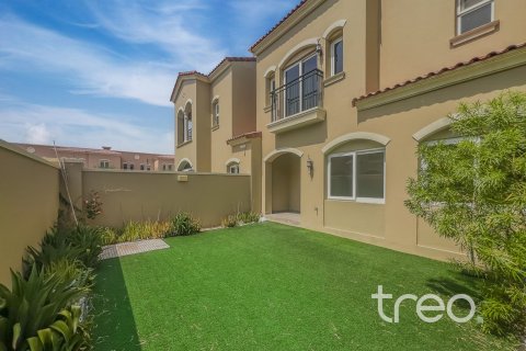 Villa de 3 dormitorios en Casa Dora, UAE No. 174192