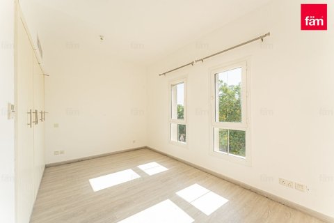 2 bedrooms Townhouse in Dubai, UAE No. 143414 9