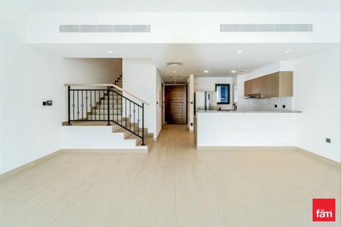 3 bedrooms Townhouse in Dubai, UAE No. 143417 3
