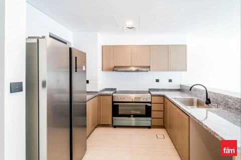 3 bedrooms Townhouse in Dubai, UAE No. 143417 12