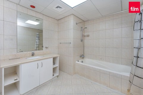 2 bedrooms Apartment in Motor City, UAE No. 143420 7