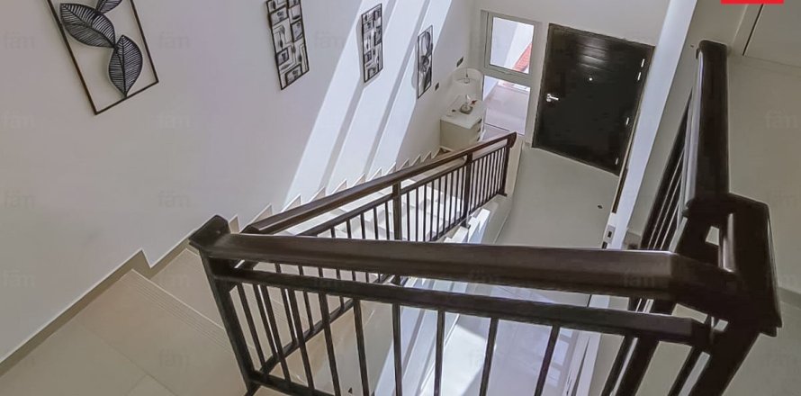 Townhouse de 4 chambres  No. 125948