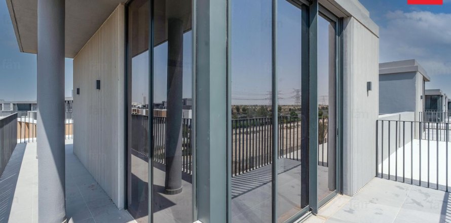 4 bedrooms Villa  No. 131206