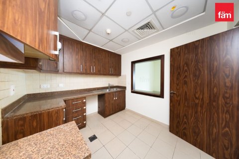 2 bedrooms Apartment in Business Bay, UAE No. 170094 5