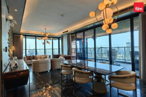 3 bedrooms Apartment in Dubai, UAE No. 170093 5