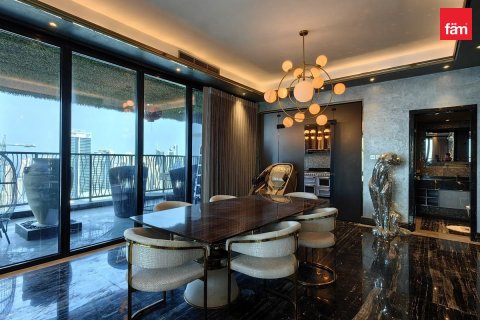 3 bedrooms Apartment in Dubai, UAE No. 170093 9