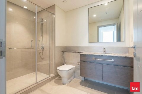 2 bedrooms Apartment in Dubai, UAE No. 142752 11