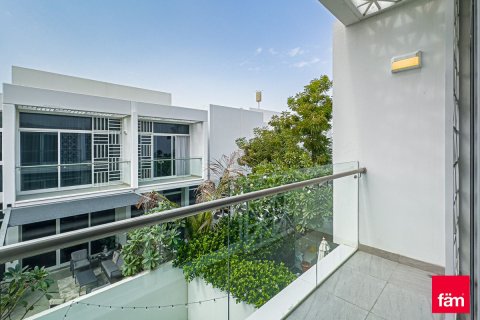 3 bedrooms Townhouse in Dubai, UAE No. 142753 7