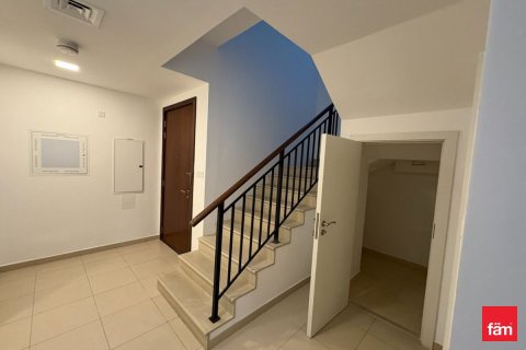 Villa de 4 dormitorios en Town Square, UAE No. 161326 5