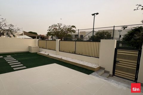 Villa de 4 dormitorios en Town Square, UAE No. 161326 27