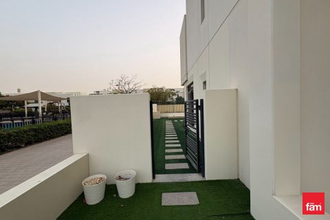 Villa de 4 dormitorios en Town Square, UAE No. 161326 26