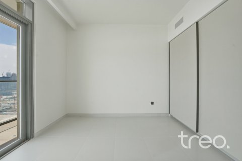 Apartment de 2 dormitorios en EMAAR Beachfront, UAE No. 206212 13