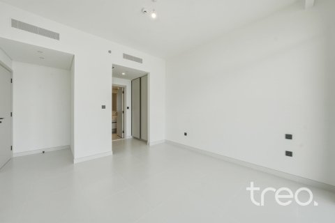 Apartment de 2 dormitorios en EMAAR Beachfront, UAE No. 206212 16