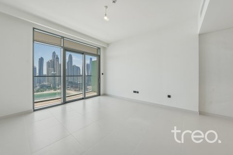 Apartment de 2 dormitorios en EMAAR Beachfront, UAE No. 206212 10