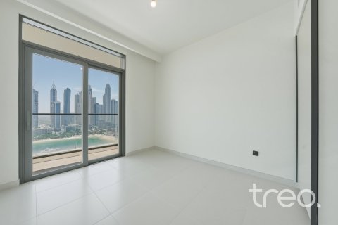 Apartment de 2 dormitorios en EMAAR Beachfront, UAE No. 206212 11