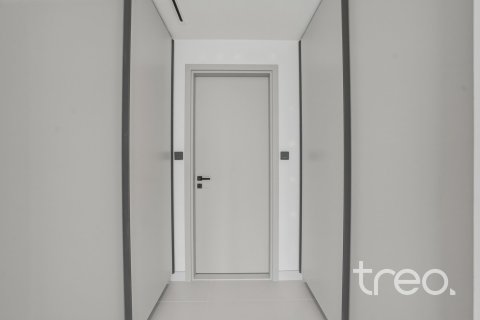 Apartment de 2 dormitorios en EMAAR Beachfront, UAE No. 206212 17