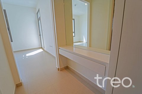 Villa de 4 dormitorios en Naseem Townhouses, UAE No. 206213 9