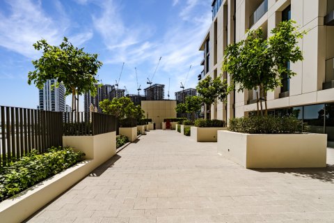 2 bedrooms Apartment in Dubai, UAE No. 183422 22