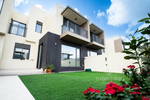 Villa de 3 chambres à Dubai Hills Estate, UAE No. 141832