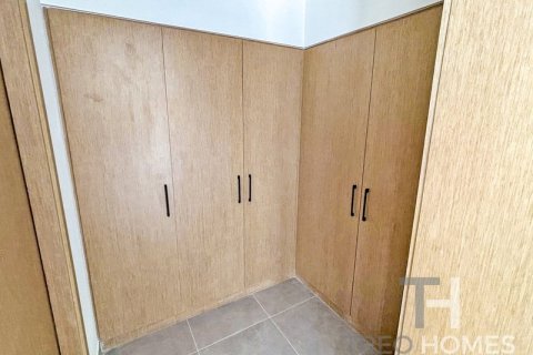 4 bedrooms Villa in Dubai, UAE No. 81844 8