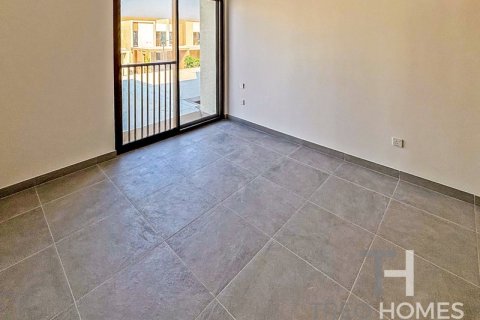 4 bedrooms Villa in Dubai, UAE No. 81844 10