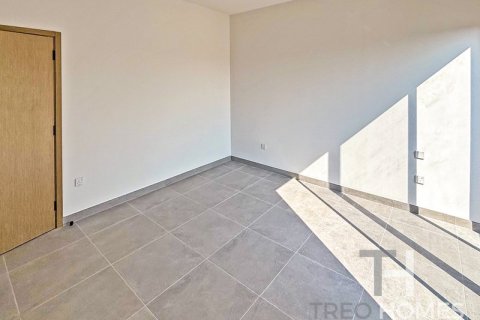 4 bedrooms Villa in Dubai, UAE No. 81844 14