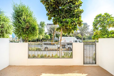 Villa de 3 chambres à Tilal Al Ghaf, UAE No. 140859 18