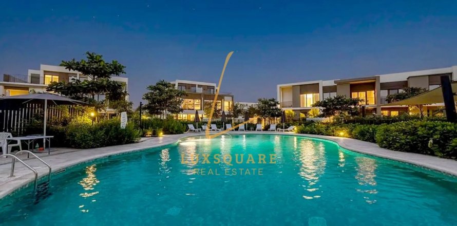 Villa de 3 chambres à Tilal Al Ghaf, UAE No. 140859