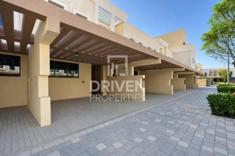 Townhouse de 4 chambres à Damac Lagoons, UAE No. 209850 24