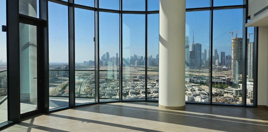 Appartement de 4 chambres à Dubai, UAE No. 205570