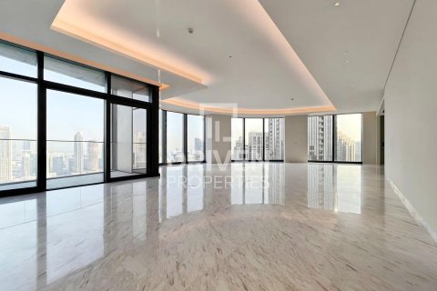 4 bedrooms Apartment in Opera District, UAE No. 200645 3