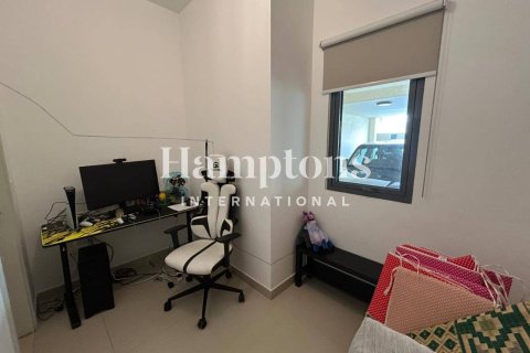 Villa de 4 dormitorios No. 118933 3