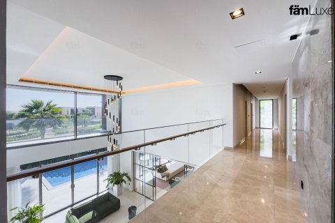 6 bedrooms Villa No. 131182 26