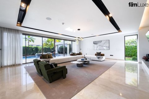 6 bedrooms Villa No. 131182 31