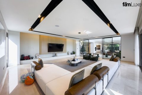 6 bedrooms Villa No. 131182 30