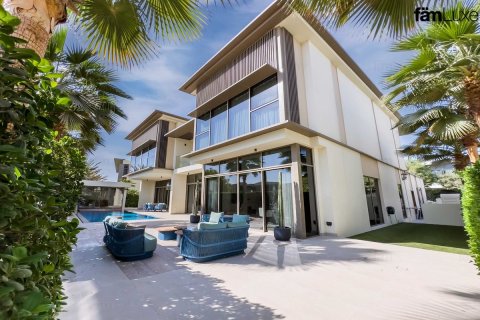 6 bedrooms Villa No. 131182 2